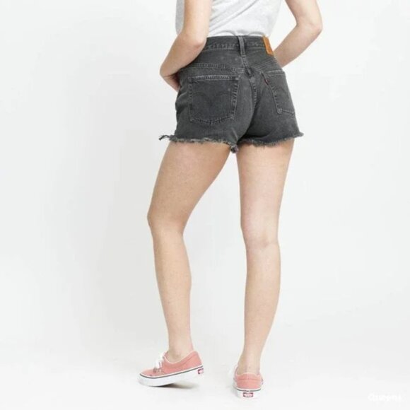Levi’s® 501 Cutoff Denim Shorts \\ Size 28 // Washed Black - Picture 9 of 10